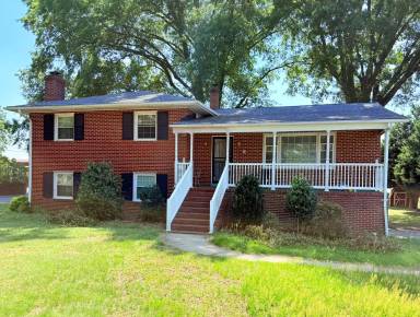 Main picture of 7381 Barnette Ave