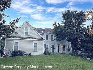 Main picture of 20809 W 92nd St