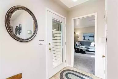 Main picture of 435 Crow Ln