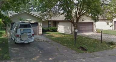Main picture of 815 Irvine Rd