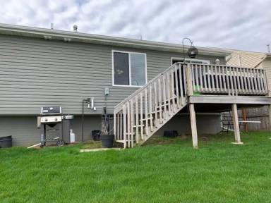 Main picture of 14622 Knudsen St