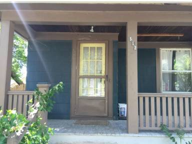 Main picture of 518 Caroline St