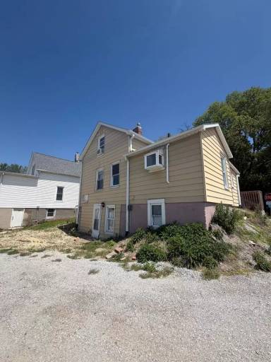 Main picture of 917 S Gilbert Ct