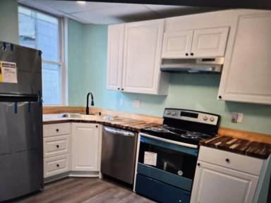 Main picture of 2504 Woodstock Ave