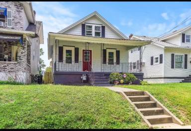 Main picture of 2146 W Gaulbert Ave