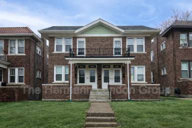 Main picture of 5042 Pernod Ave