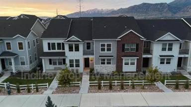 Main picture of Lakefront at Vineyard Town Center