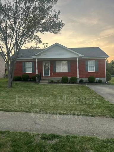 Main picture of 137 Stone Creek Ct