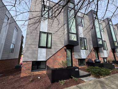 Main picture of 408 Chavis Way