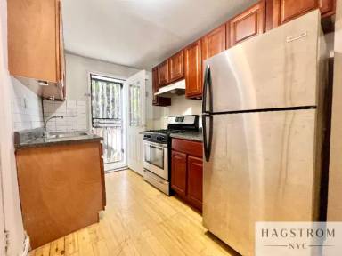 Main picture of 147 Starr St