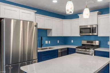Main picture of 3545 E Cheery Lynn Rd