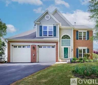 Main picture of 46554 Cedarhurst Dr