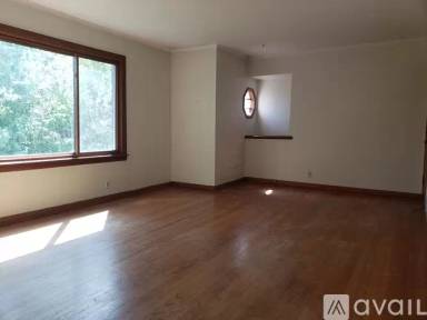 Main picture of 914 High St