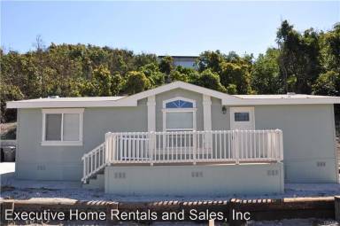 Main picture of 27060 Avenida del Oro