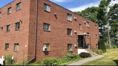 Main picture of 141 Commercial St