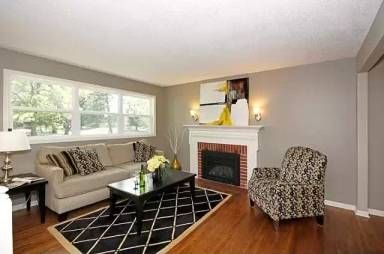 Main picture of 224 River Lane Ct