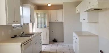Main picture of 3011 Bates St