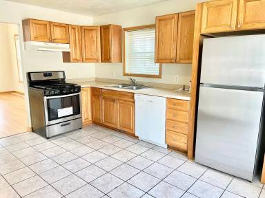 Main picture of 2570 Morgan St