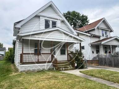 Main picture of 532 E Streicher St