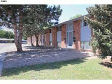 Main picture of 1839 Terry St