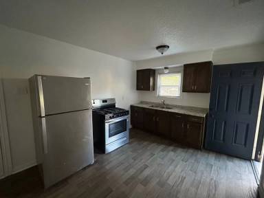Main picture of 3621 N 26th St