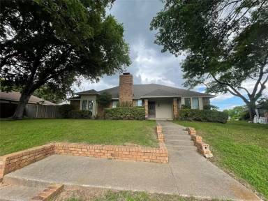 Main picture of 407 Hillcroft Cir