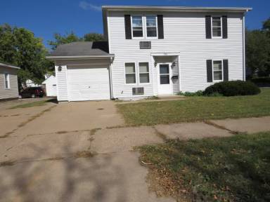 Main picture of 940 Barland St
