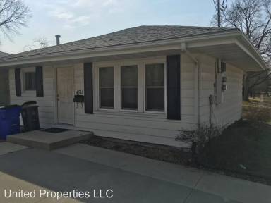 Main picture of 4516 Rushmore Dr NE