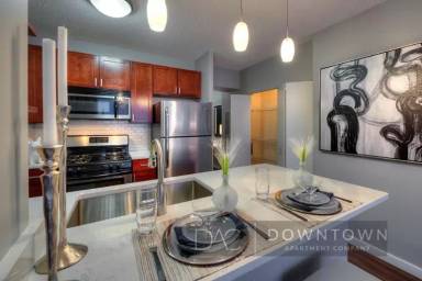 Main picture of Parkview Condominiums