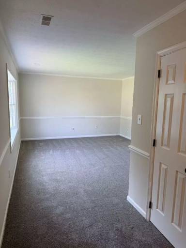 Main picture of 724 Pilot House Dr