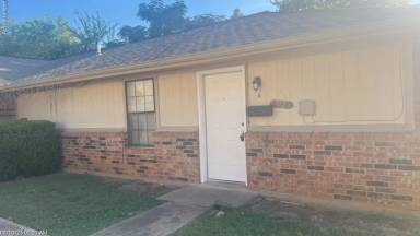 Main picture of 207 Hosack St