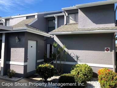 Main picture of 4626 SE 5th Pl