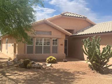 Main picture of 38002 N 1st St
