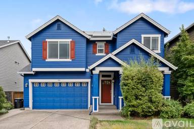 Main picture of 196 NE Iberian Ln