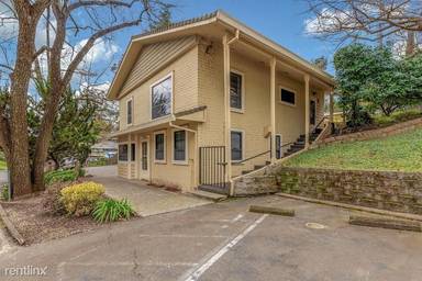 Main picture of 4041 Bridge St