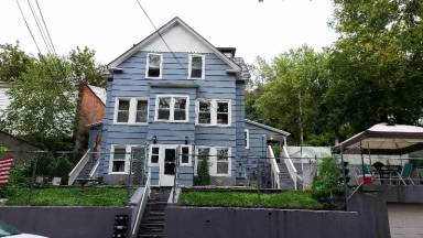Main picture of 72 Cleghorn St