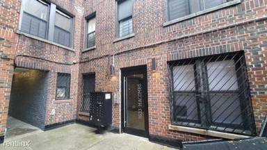 Main picture of 1633 Macombs Rd