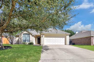 Main picture of 1212 Westway Dr