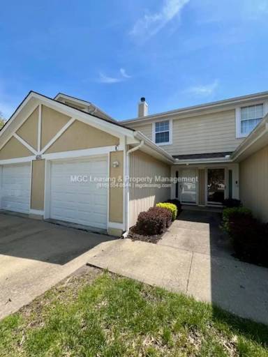 Main picture of 4601C NE Whispering Winds Dr