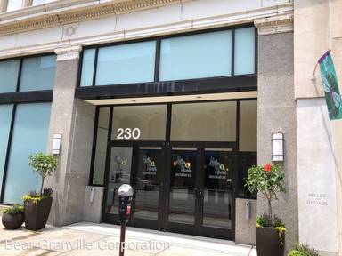 Main picture of Miller & Rhoads Apartments