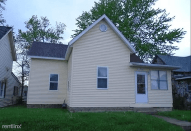 Main picture of 1708 W 7th St