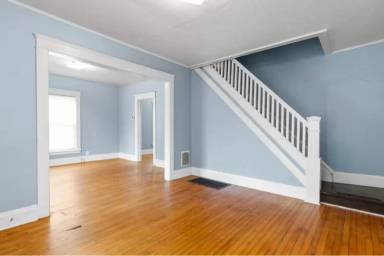 Main picture of 35 Auburn Ave