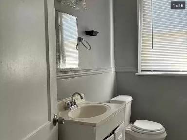 Main picture of 1105 Boulevard
