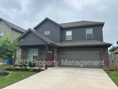 Main picture of 3301 SW Hillstone Ave