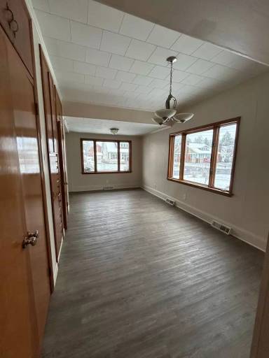 Main picture of 324 Woodland Ave
