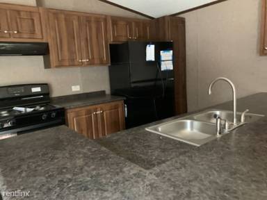 Main picture of 1823 NE Burgess Ct