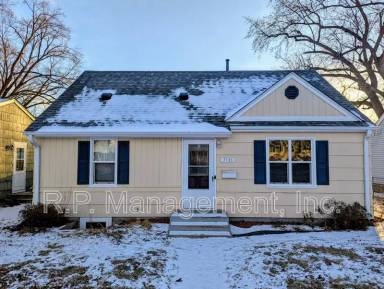 Main picture of 7133 2nd Ave S