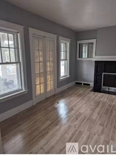 Main picture of 1318 Walnut Ave