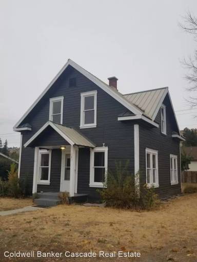 Main picture of 141 E Nixon Ave