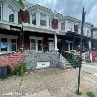 Main picture of 3908 Pulaski Ave